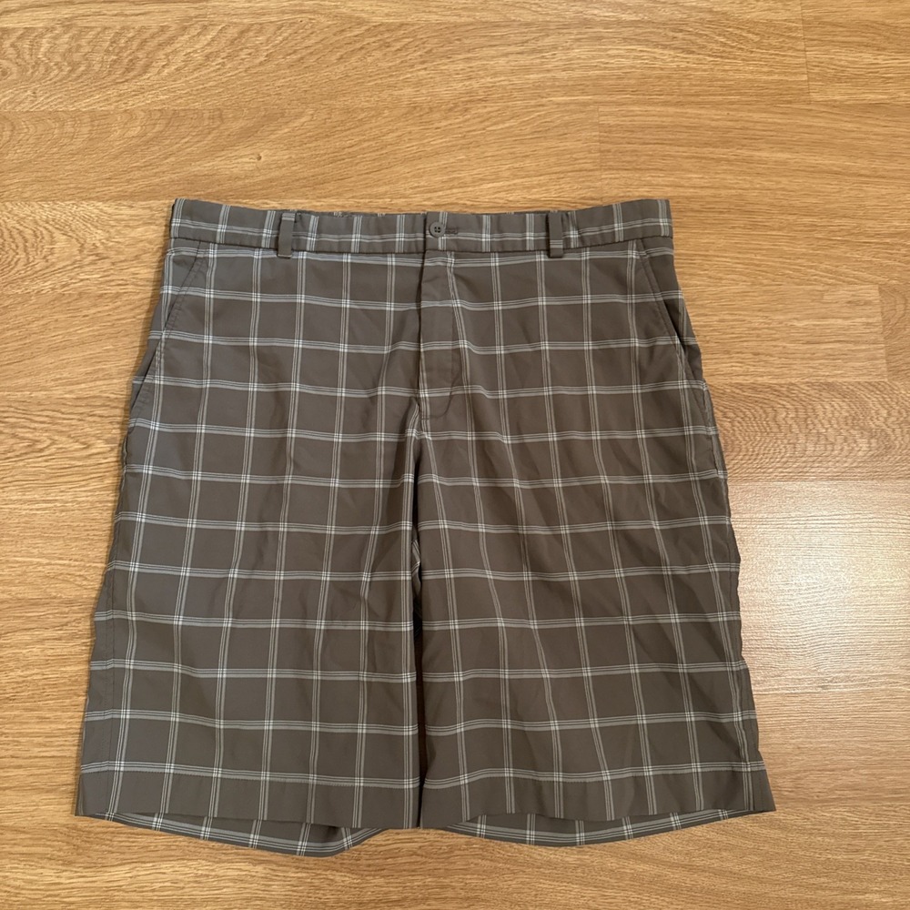 Nike Golf Shorts Men's Size 36 (Act 37) Brown Plaid Polyester /Spandex Stretch‎